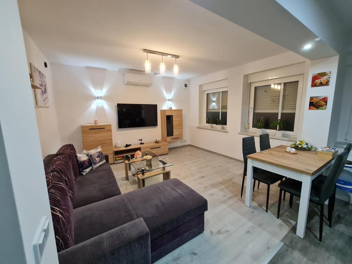 Apartament Ada Leilighet Glogowek Eksteriør bilde